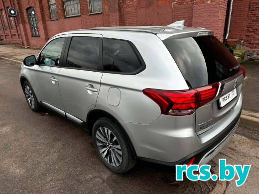 Mitsubishi Outlander 7 мест 2019 Mitsubishi Outlander 7 мест 2019